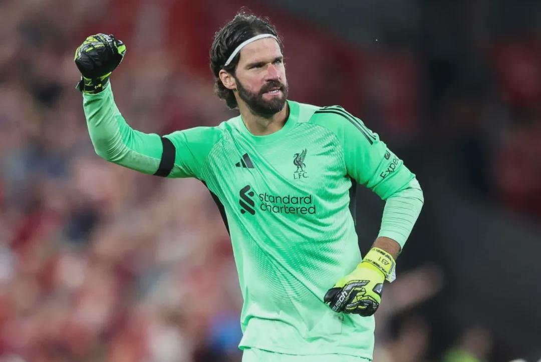 高尔夫-卡里克：曼联不想失去B费！法尔克：拜仁想击败曼城速签里德！